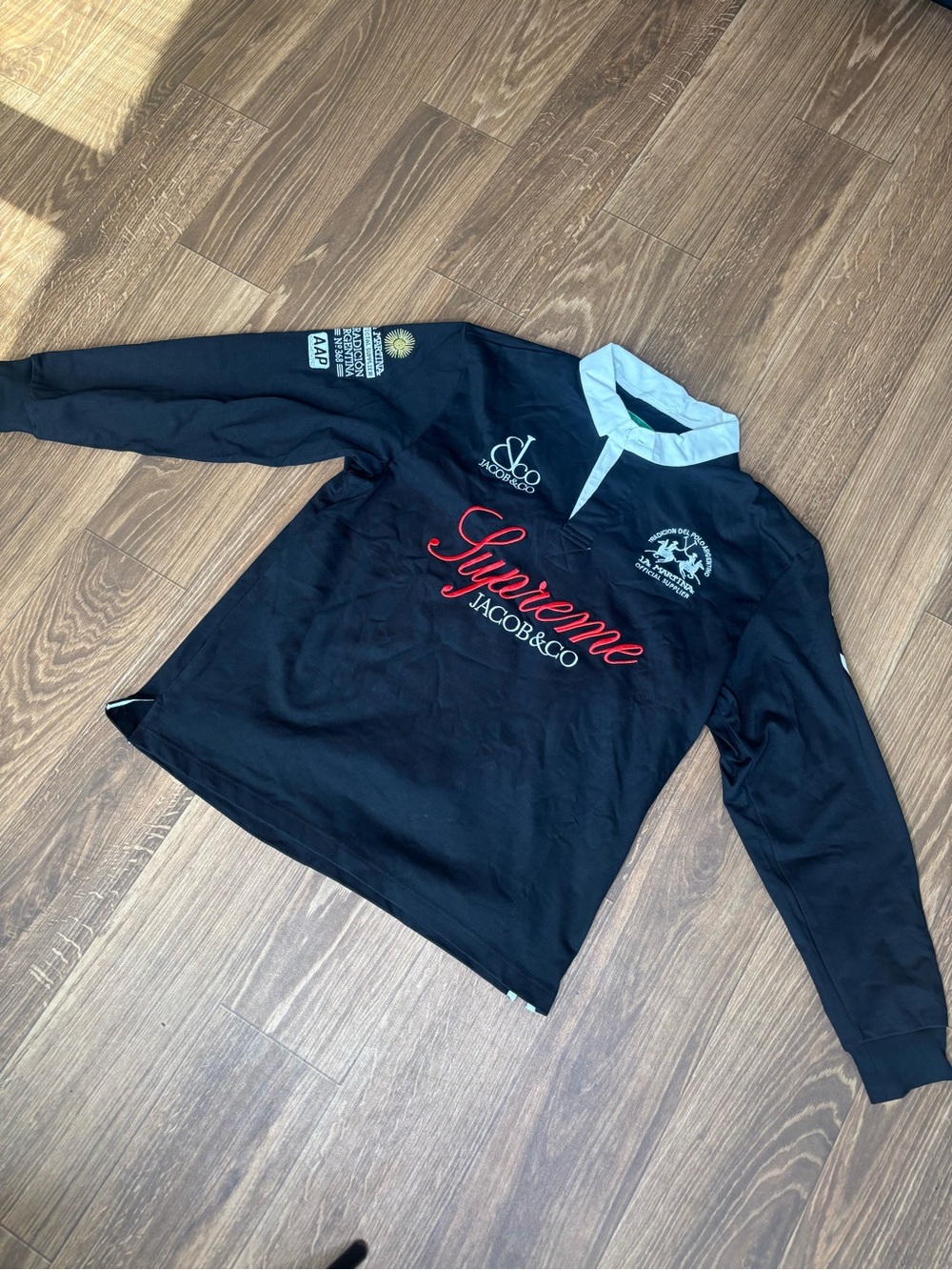 Supreme Black Long-Sleeve Rugby Shirt with Light Collar and Red Script